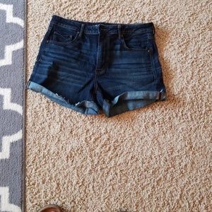 American Eagle Super High Rise Shortie